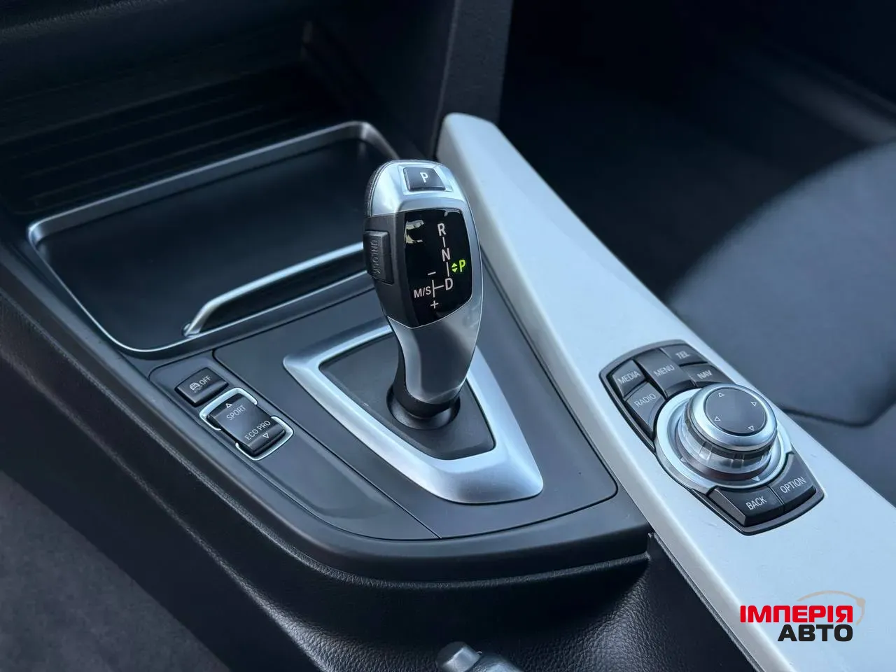 BMW 3 серії - фото 21