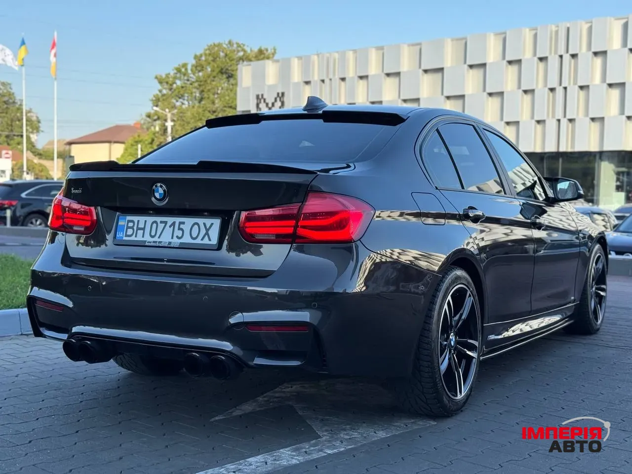 BMW 3 серії - фото 12