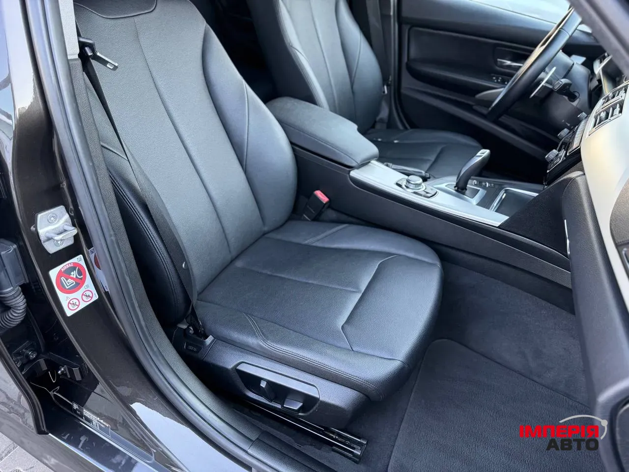 BMW 3 серії - фото 30