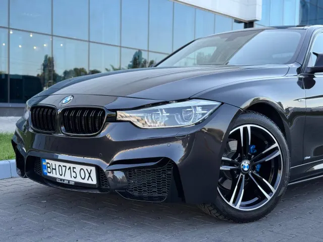 BMW 3 серії - фото 3