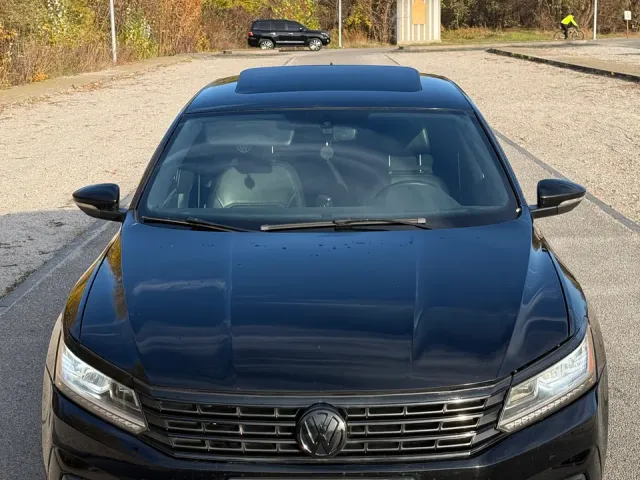Volkswagen Passat - фото 4
