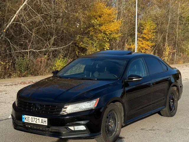 Volkswagen Passat - фото 2