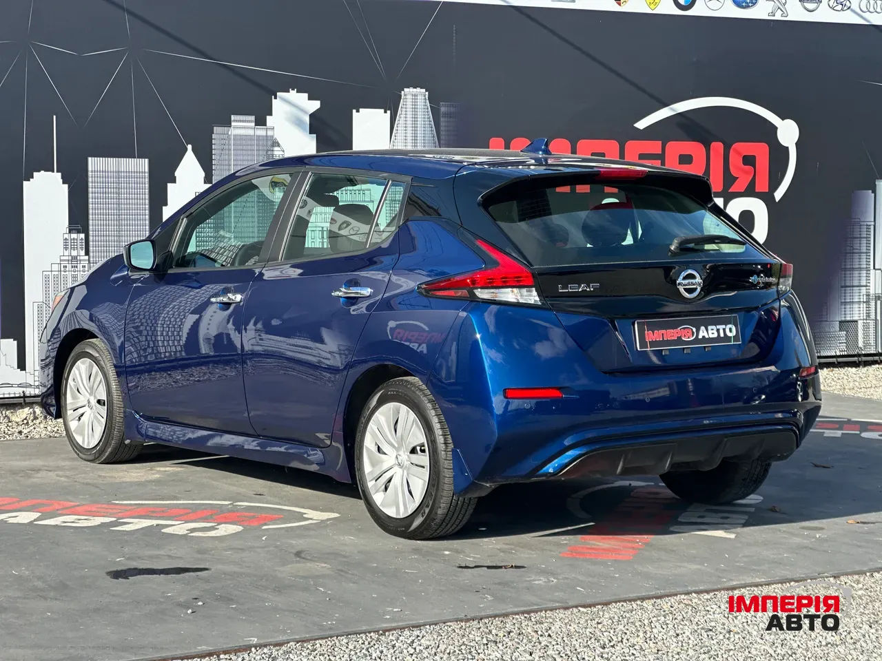 Nissan Leaf - фото 5