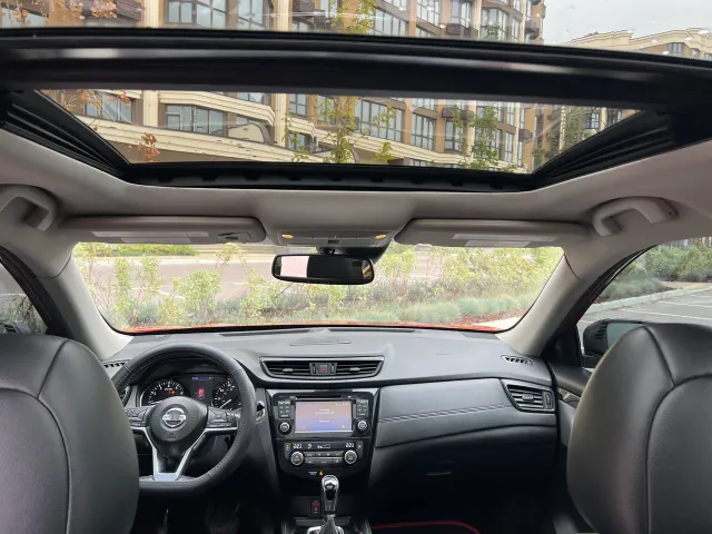 Nissan Rogue - фото 2