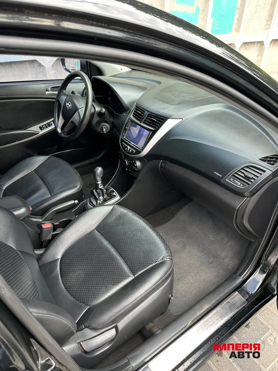 Hyundai Accent - фото 10