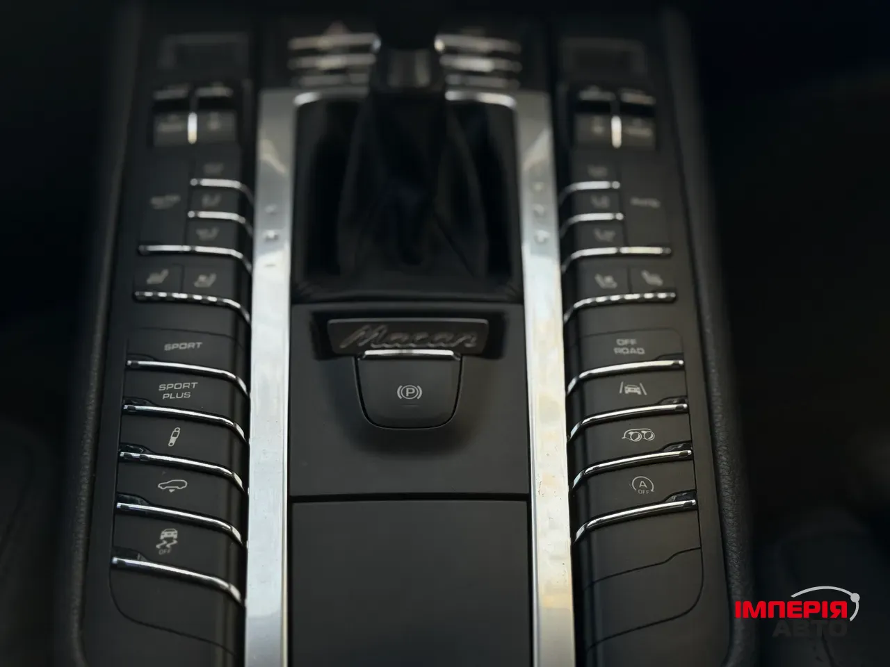 Porsche Macan - фото 14