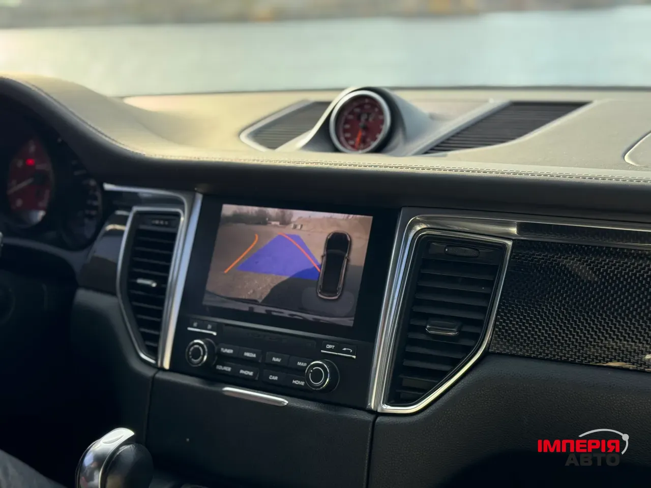 Porsche Macan - фото 29