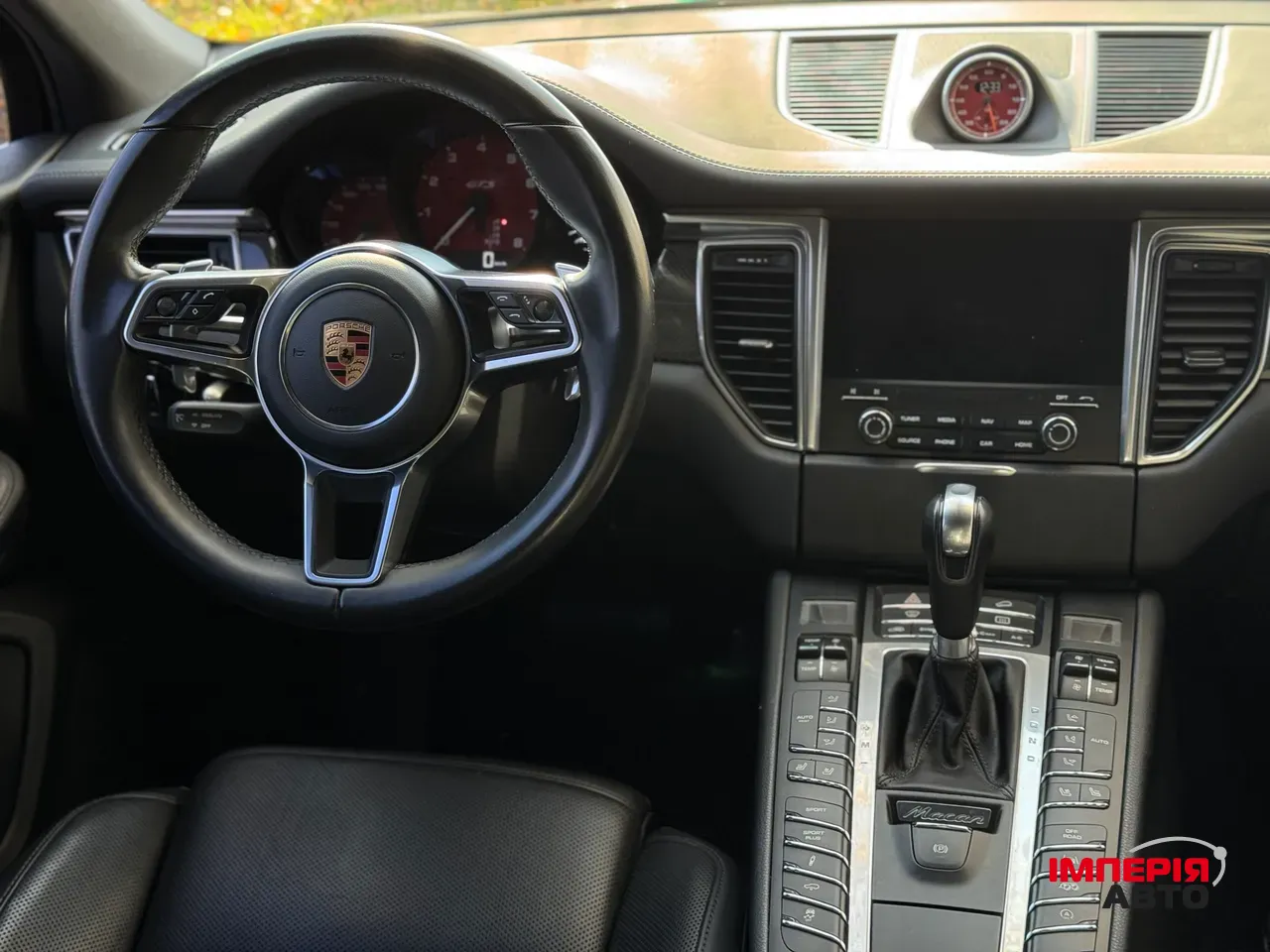 Porsche Macan - фото 15