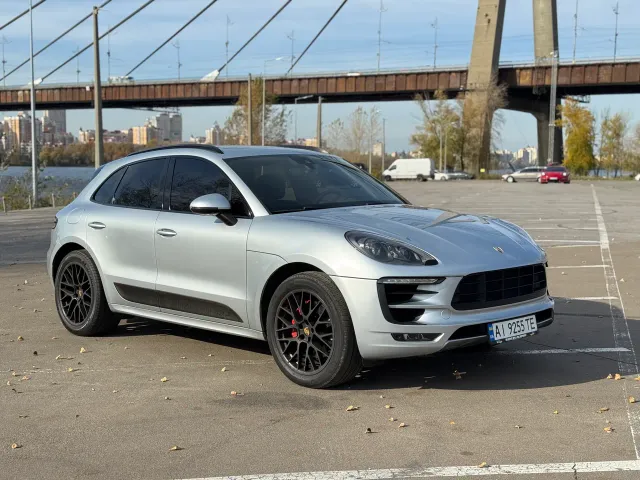 Porsche Macan - фото 1
