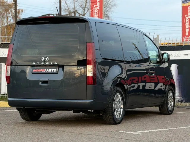 Hyundai Staria - фото 4