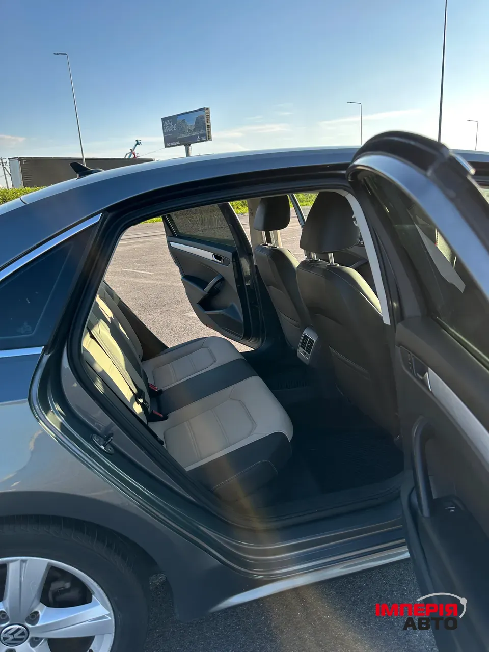 Volkswagen Passat (North America and China) - фото 13