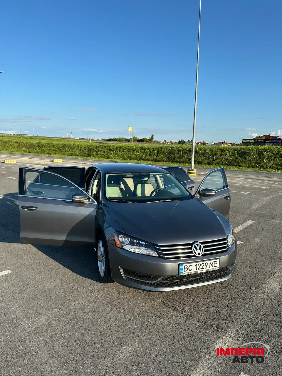 Volkswagen Passat (North America and China) - фото 7