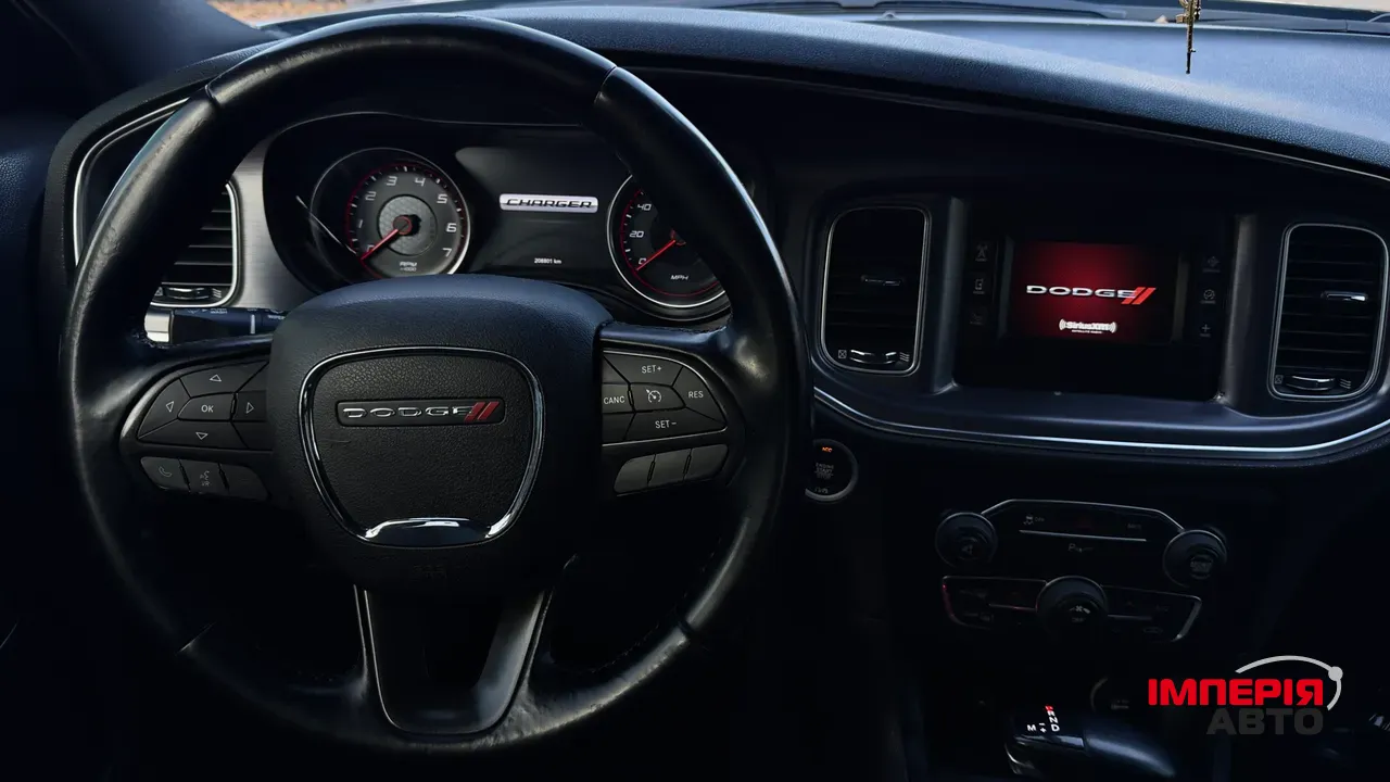 Dodge Charger - фото 13