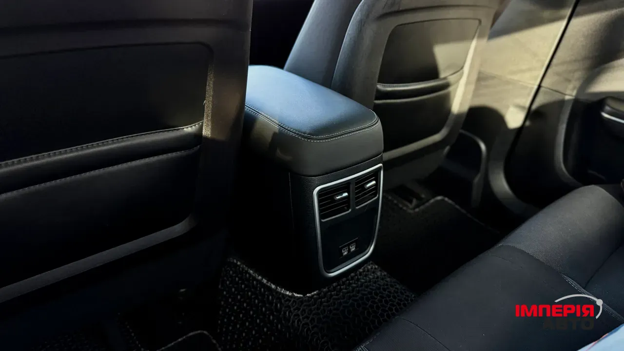 Dodge Charger - фото 24