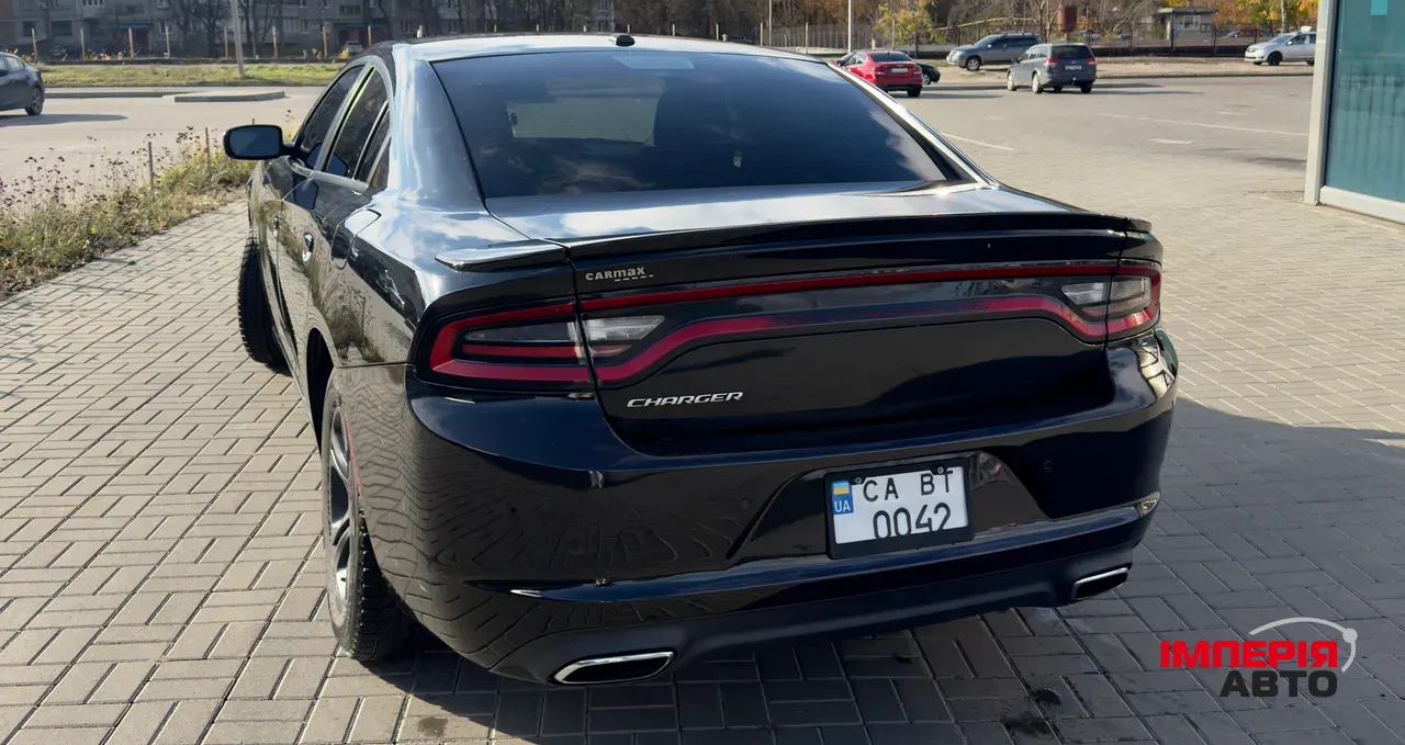 Dodge Charger - фото 4
