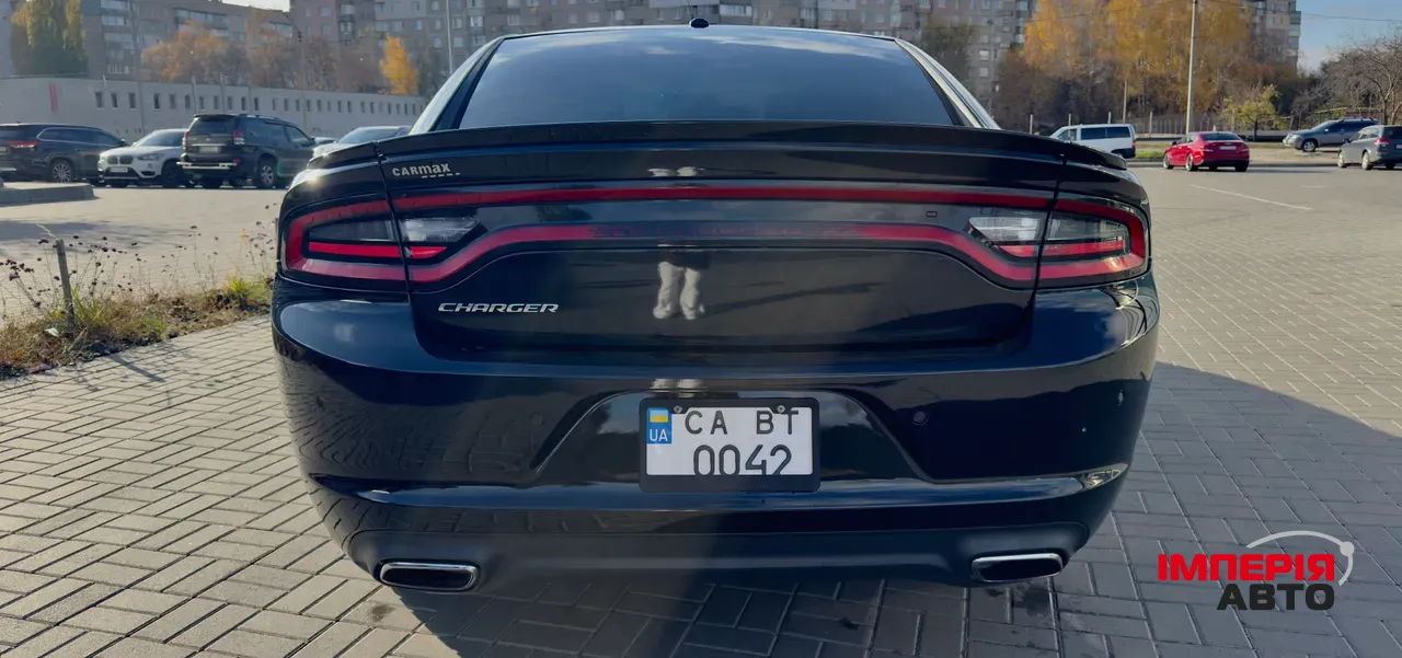 Dodge Charger - фото 5