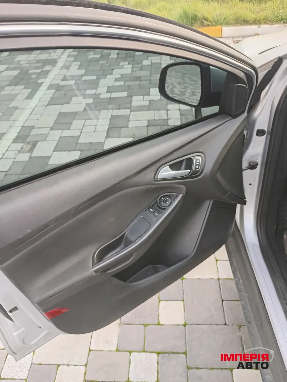 Ford Focus - фото 11