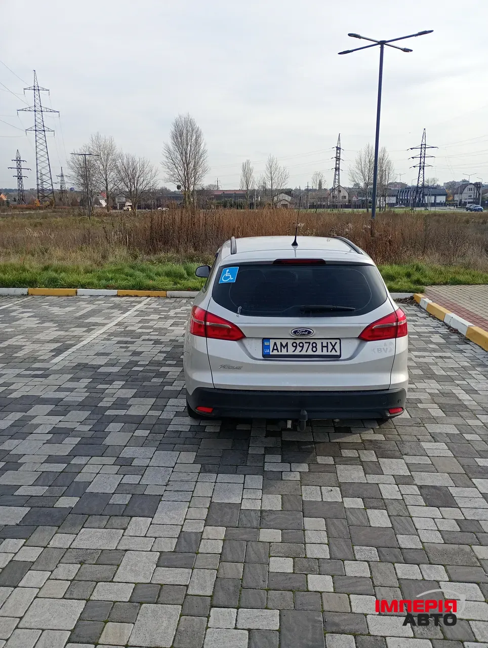 Ford Focus - фото 6