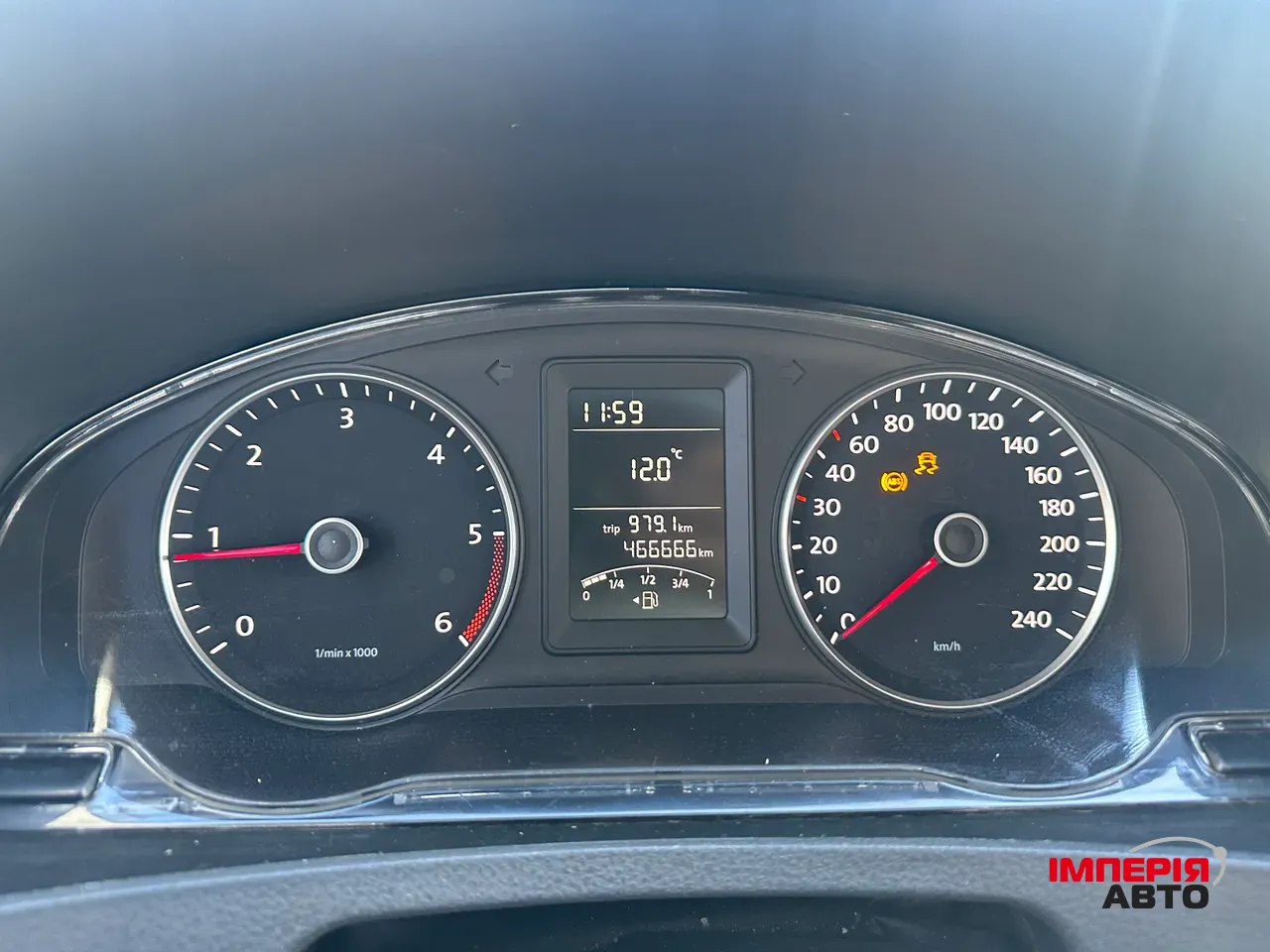 Volkswagen Transporter - фото 4