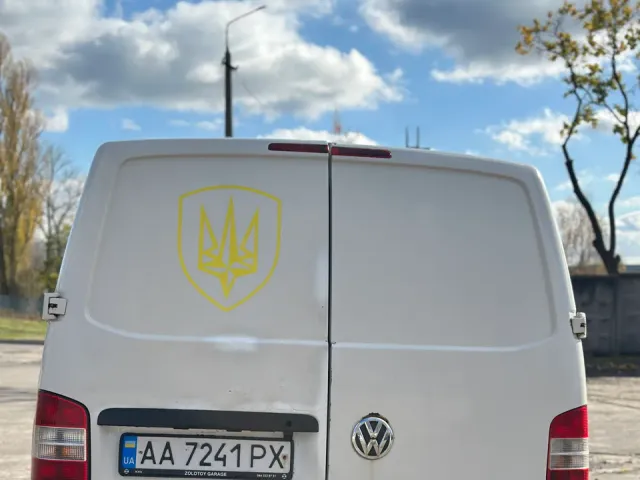 Volkswagen Transporter - фото 3