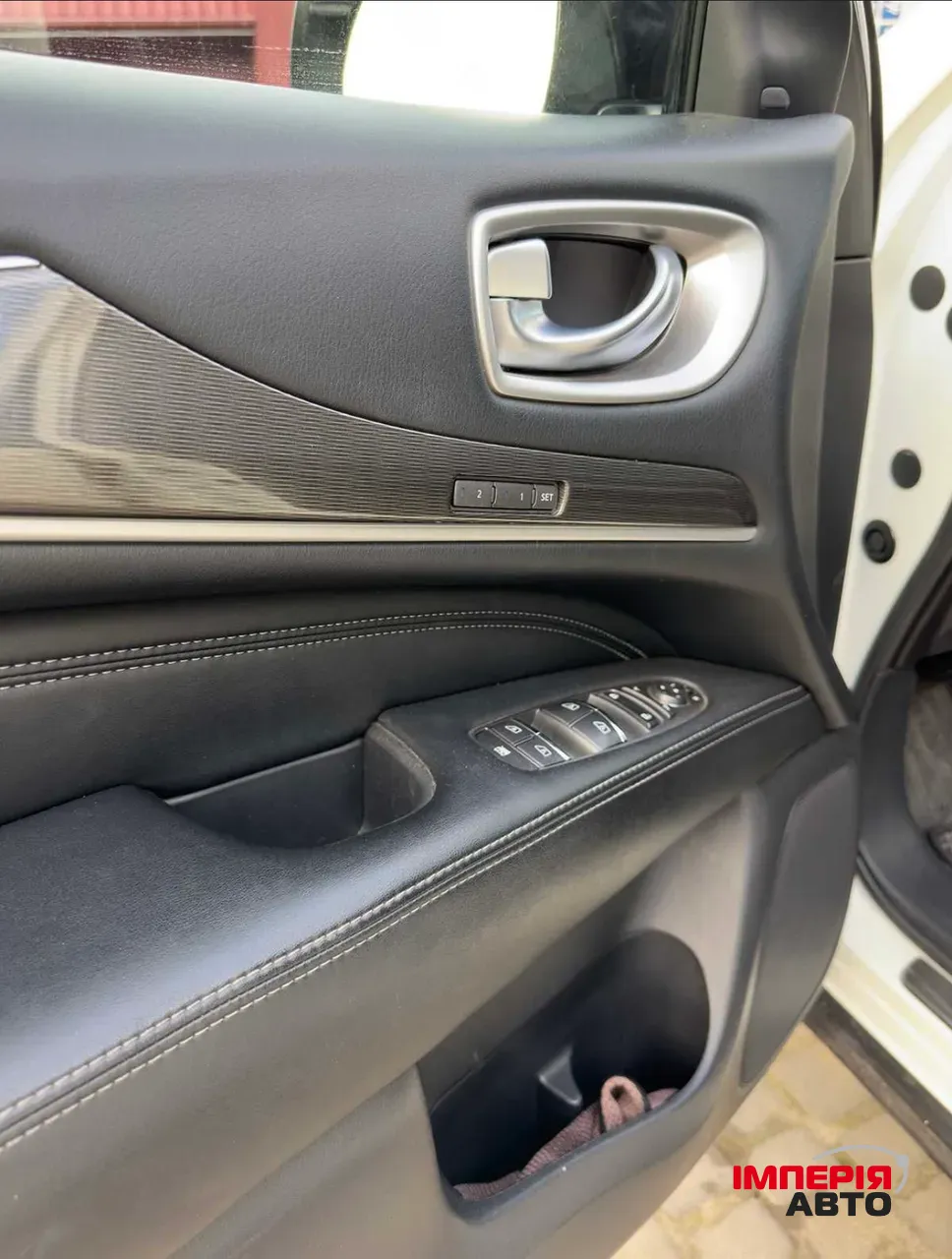 Infiniti QX60 - фото 3