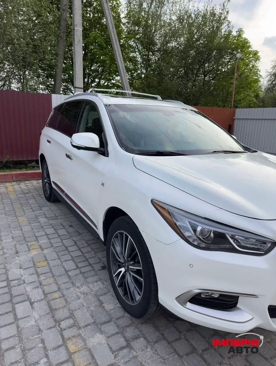 Infiniti QX60 - фото 1