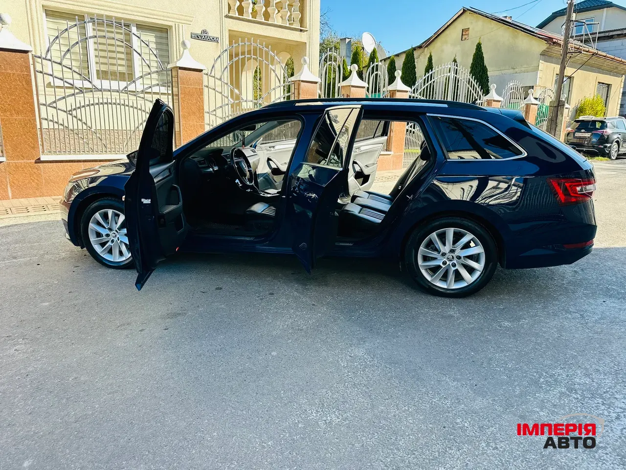 Skoda Superb - фото 14