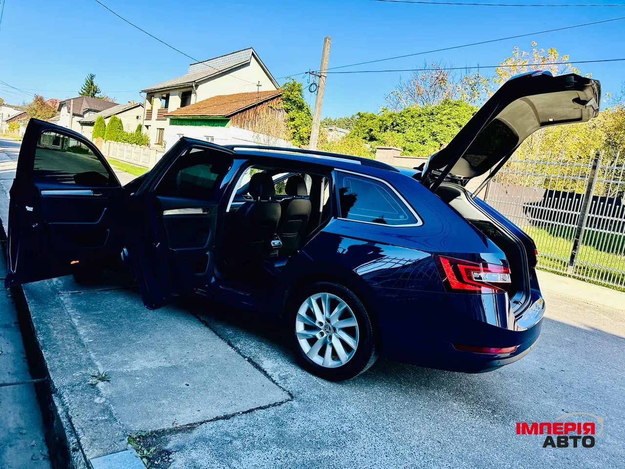 Skoda Superb - фото 12