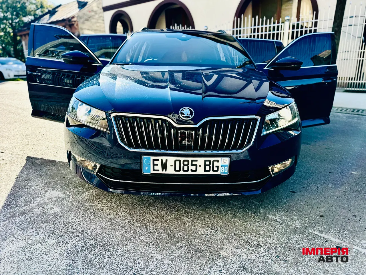 Skoda Superb - фото 15