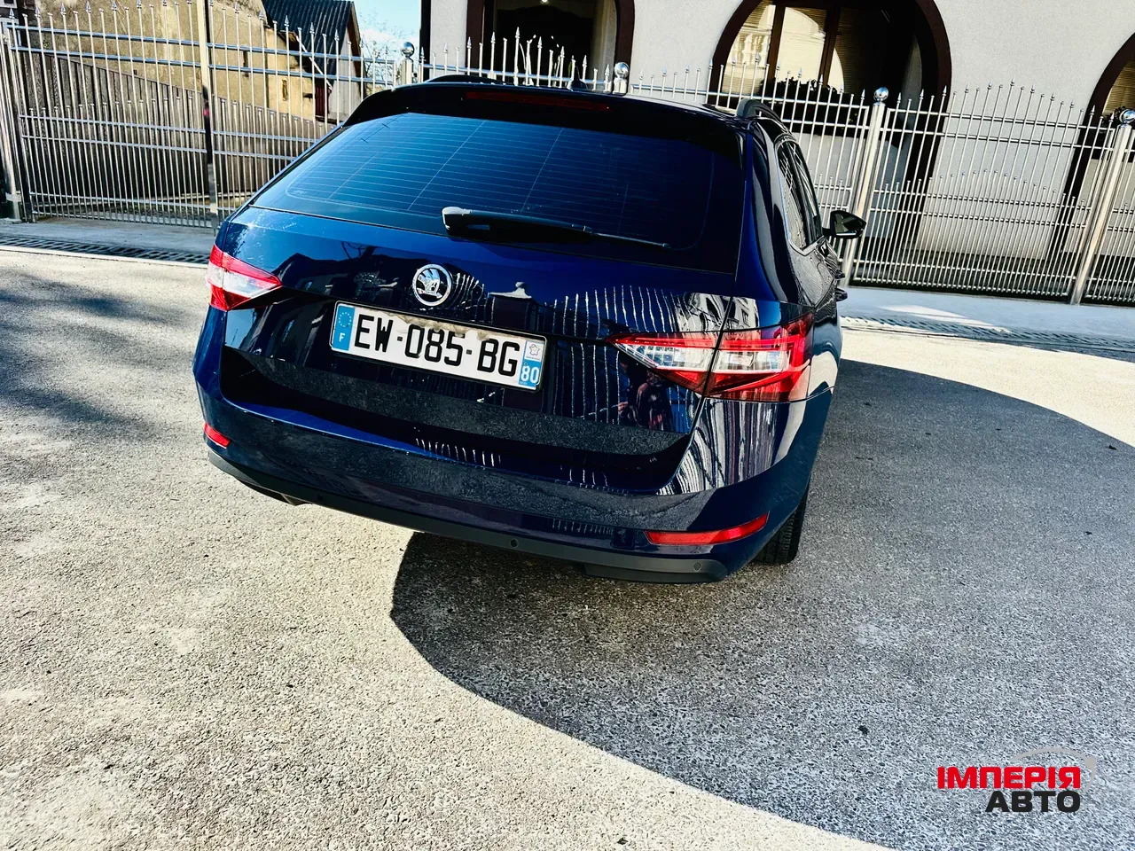 Skoda Superb - фото 57