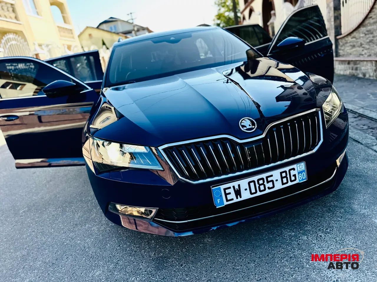 Skoda Superb - фото 28
