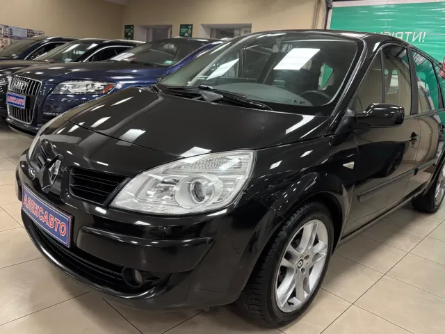 Renault Scenic - фото 1