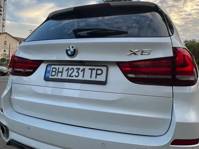 BMW X5 - фото 5