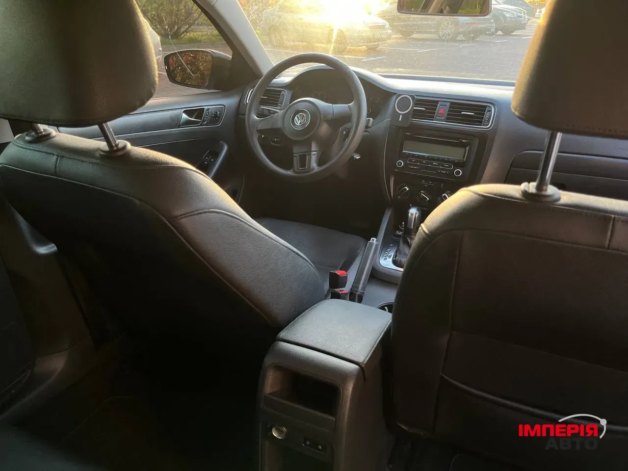 Volkswagen Jetta - фото 22