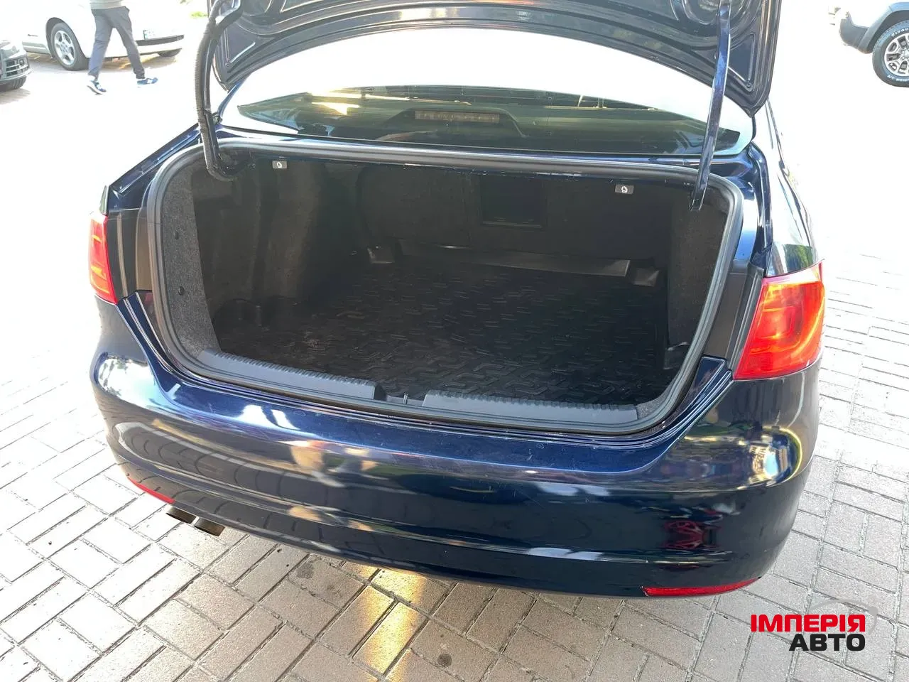 Volkswagen Jetta - фото 15