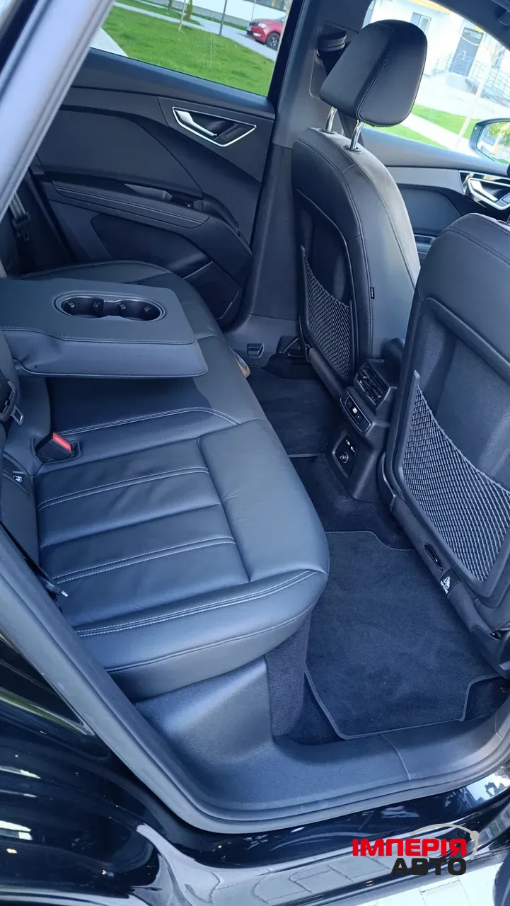Audi Q4 Sportback e-tron - фото 26