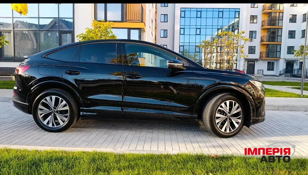 Audi Q4 Sportback e-tron - фото 10