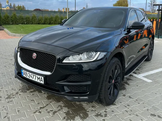 Jaguar F-Pace - фото 3