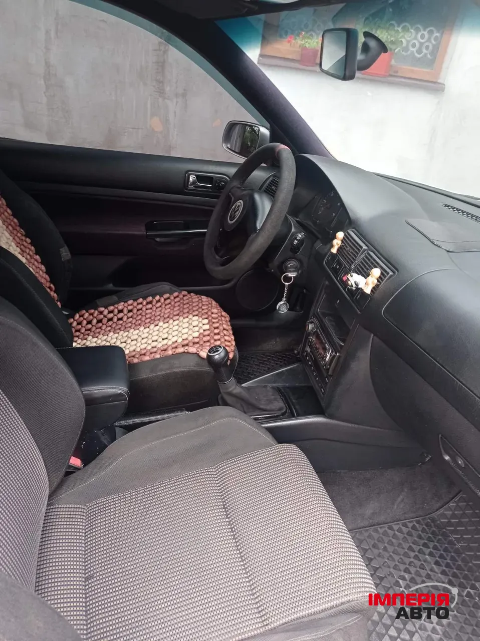 Volkswagen Golf - фото 6