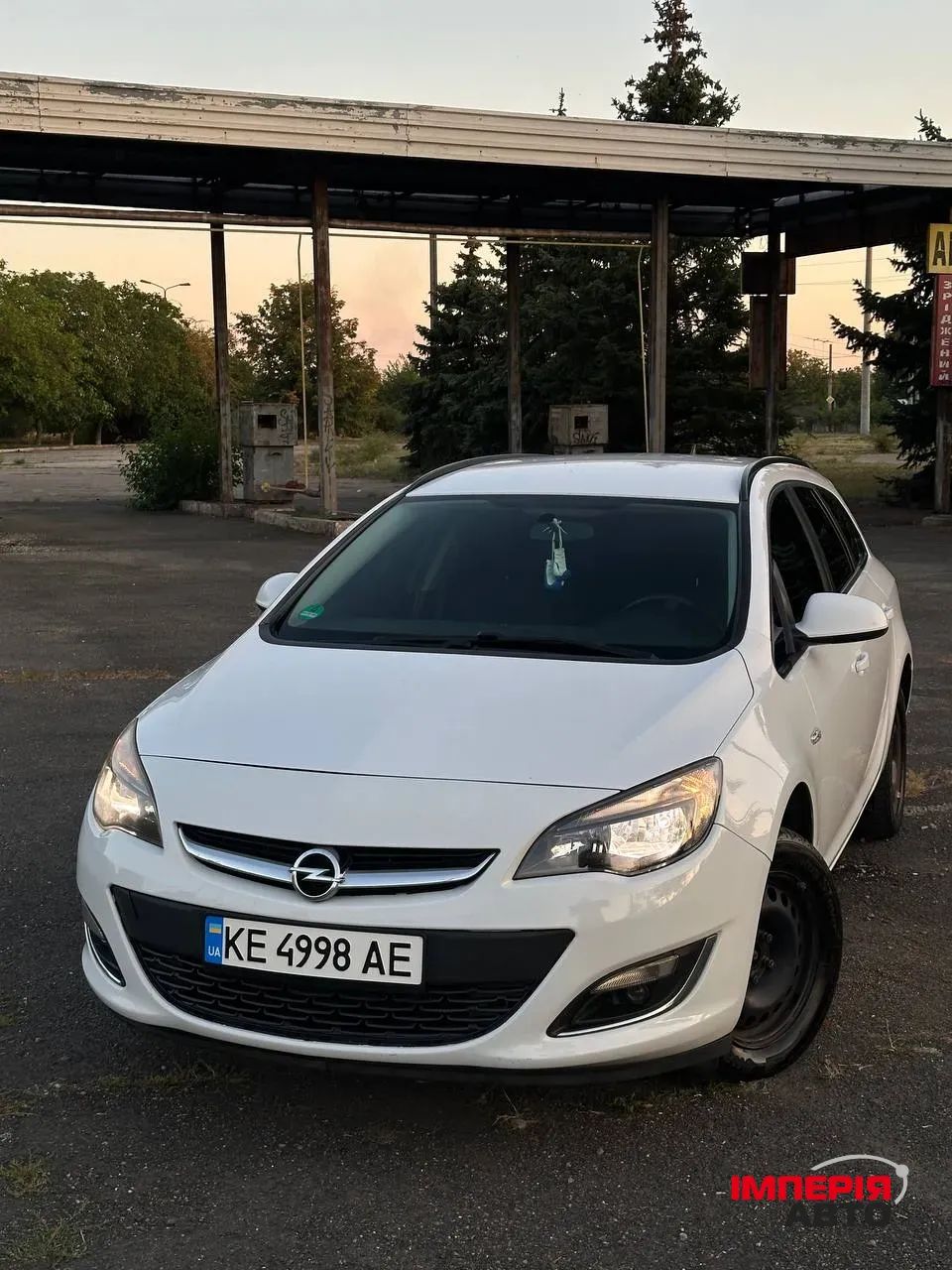 Opel Astra - фото 1
