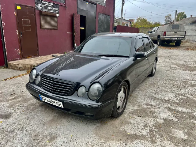 Mercedes-Benz E-Класс - фото 3