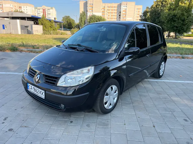 Renault Scenic - фото 2