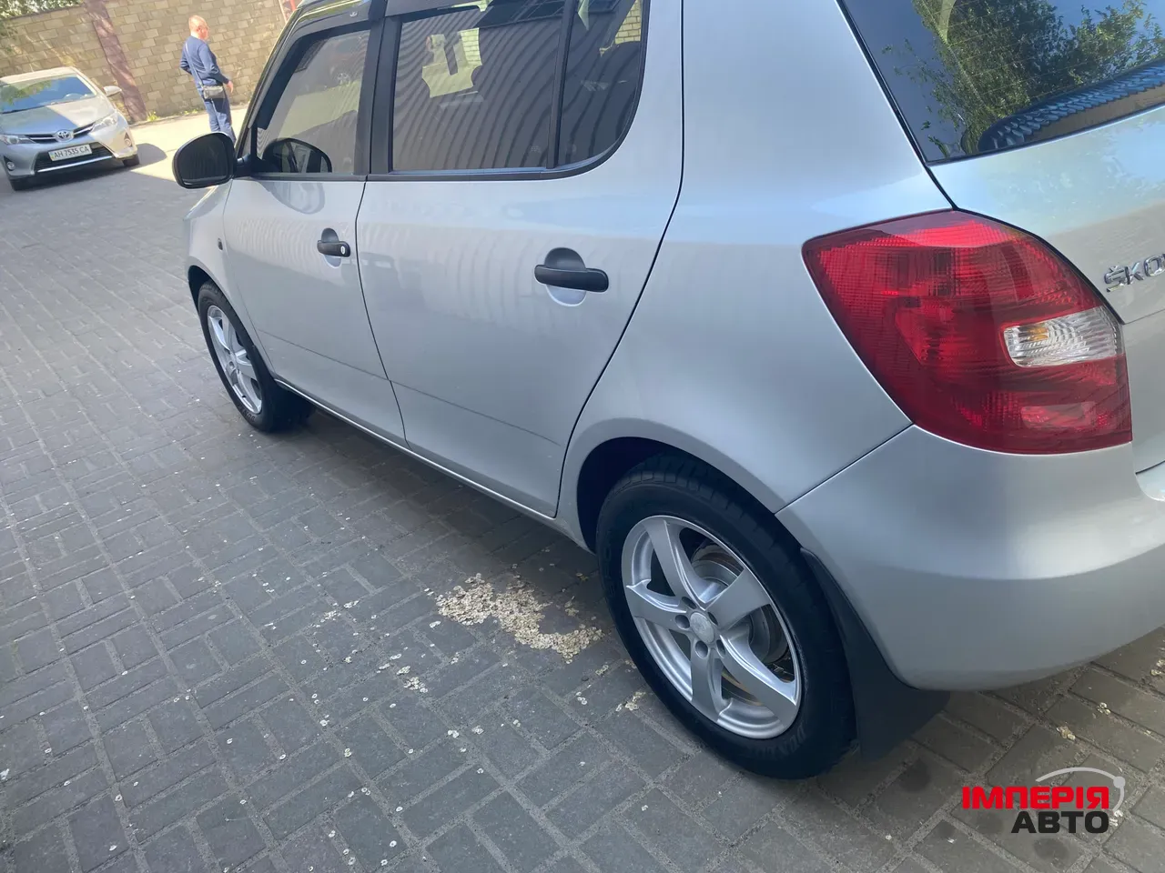 Skoda Fabia - фото 3