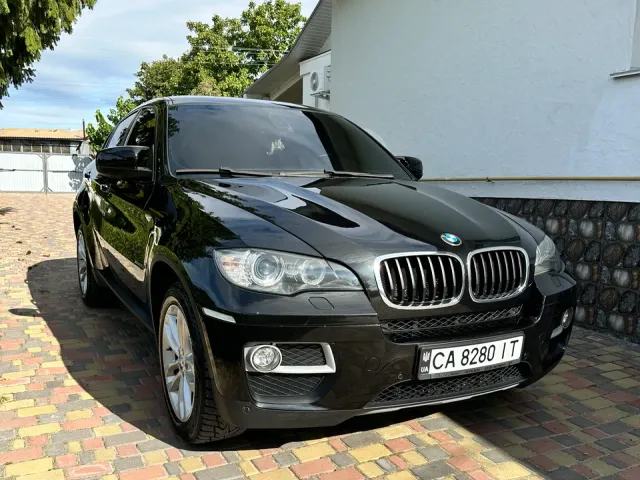 BMW X6 - фото 2