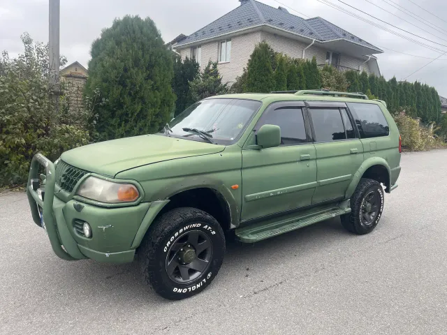 Mitsubishi Pajero Sport - фото 2