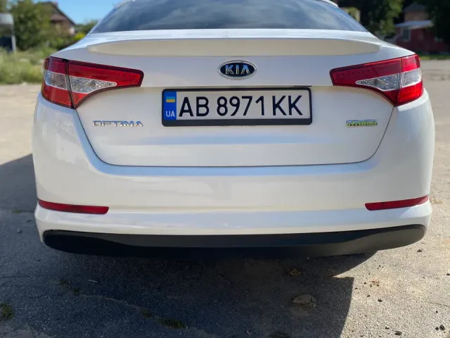 Kia Optima - фото 4