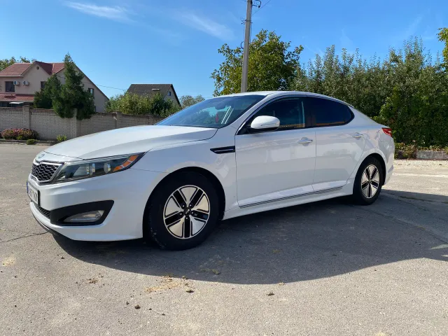Kia Optima - фото 2