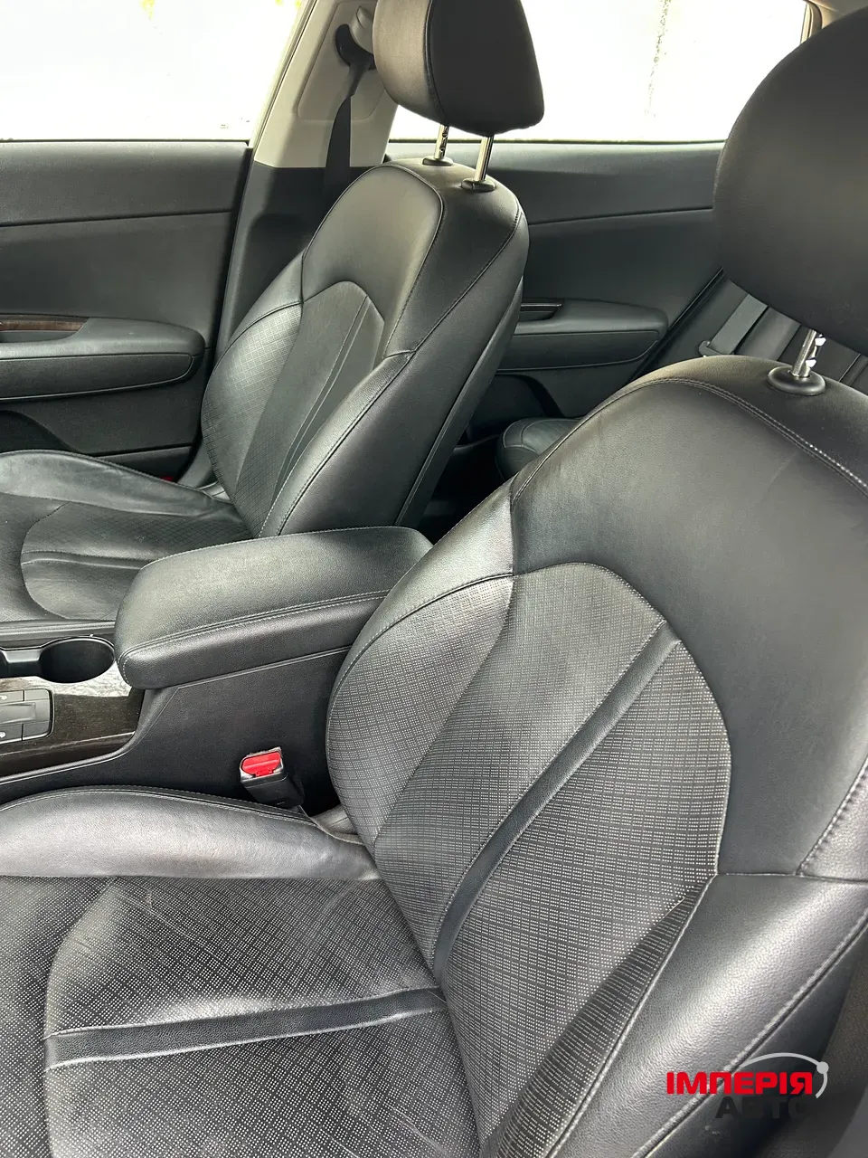 Kia Optima - фото 10