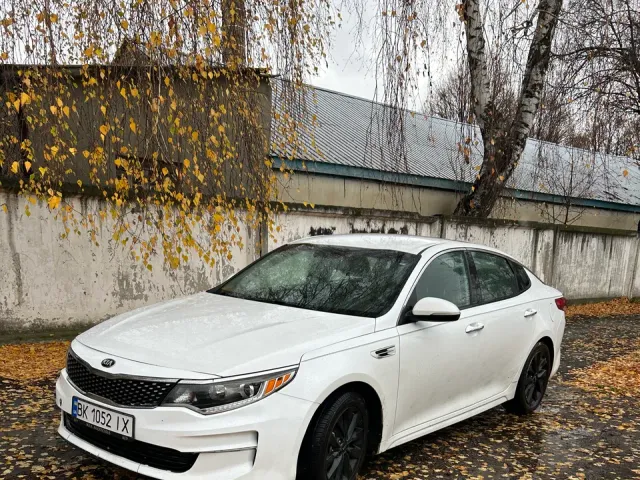 Kia Optima - фото 3