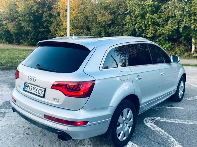 Audi Q7 - фото 4